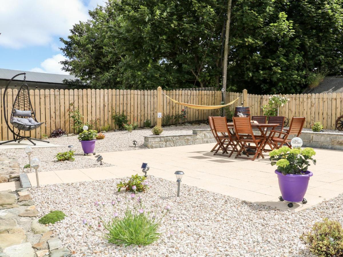 Whispering Willows - The Bungalow Holiday home